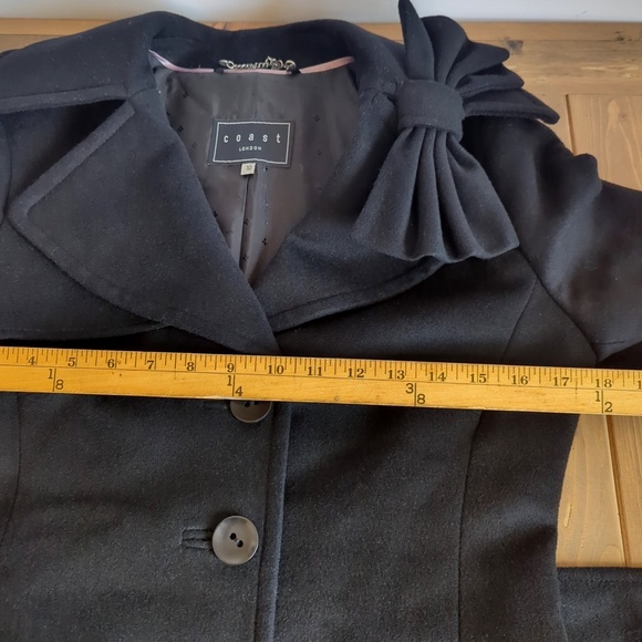 Black Wool Cashmere Coat with Bow Detail & Belt SZ6 US(10 EU) - Picture 9 of 13